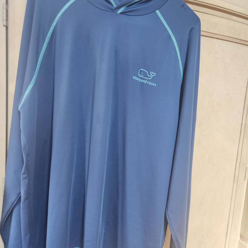 Vineyard Vines Blue Sweatshirt with Raglan Sleeves